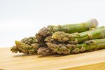 Grünspargel freigestellt VSSE J Roesner (117) thumb
