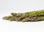 Grünspargel freigestellt VSSE J Roesner (35) thumb