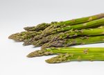 Grünspargel freigestellt VSSE J Roesner (37) thumb