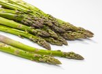 Grünspargel freigestellt VSSE J Roesner (45) thumb