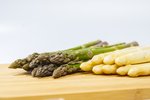 Grünspargel freigestellt VSSE J Roesner (58) thumb