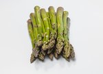 Grünspargel freigestellt VSSE J Roesner (78) thumb