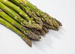 Grünspargel freigestellt VSSE J Roesner (81) thumb