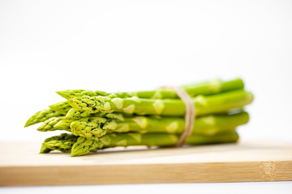 Image Grünspargel_hellgrün_freigestellt (1).JPG