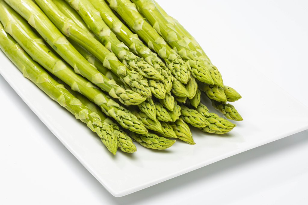 Image Grünspargel_hellgrün_freigestellt_VSSE_J_Roesner (2).JPG