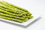 Grünspargel hellgrün freigestellt VSSE J Roesner (4) thumb